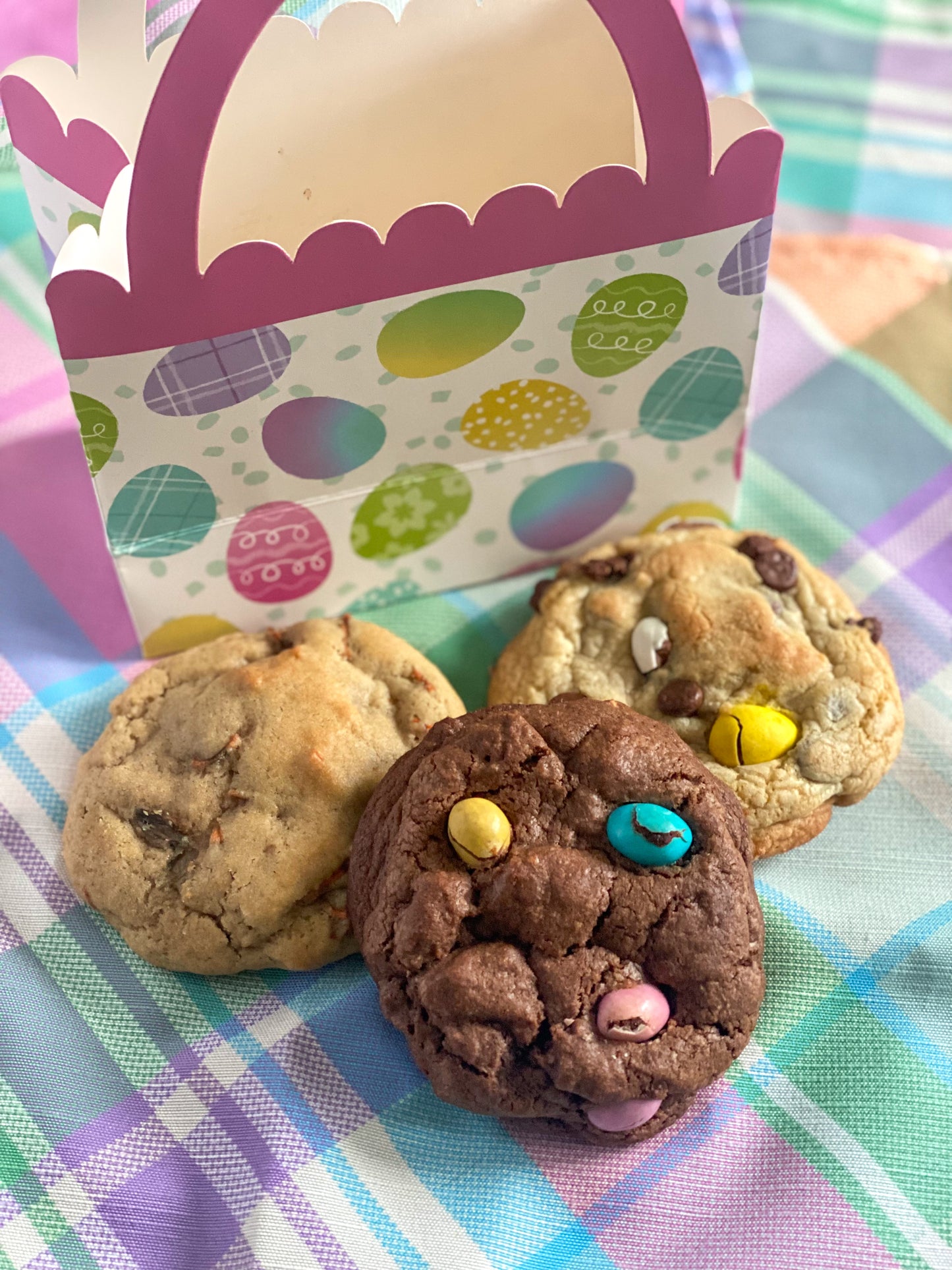 Easter variety cookie box